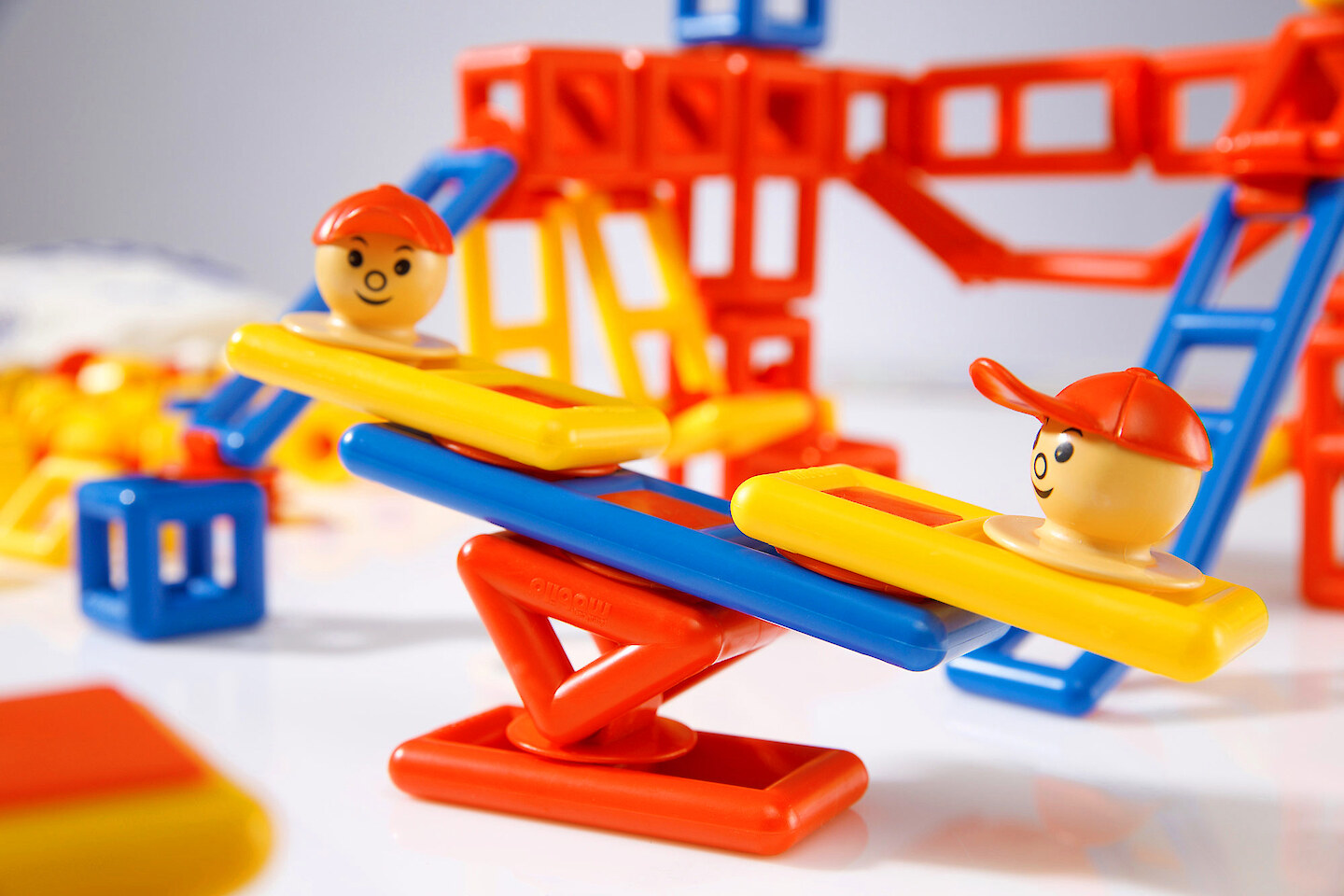 ® plasticant mobilo GmbH construction and learning toy | made in Germany