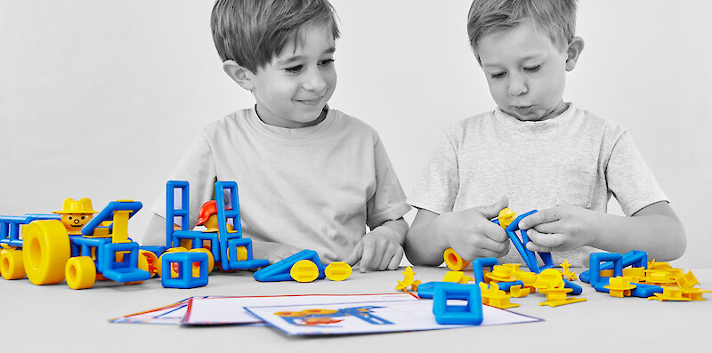 plasticant mobilo GmbH | ECO BUILDER | 92 éléments durables pour 1-3 enfants - high quality made in Germany